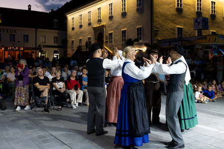 Folklorni večer Nikole Tesle 